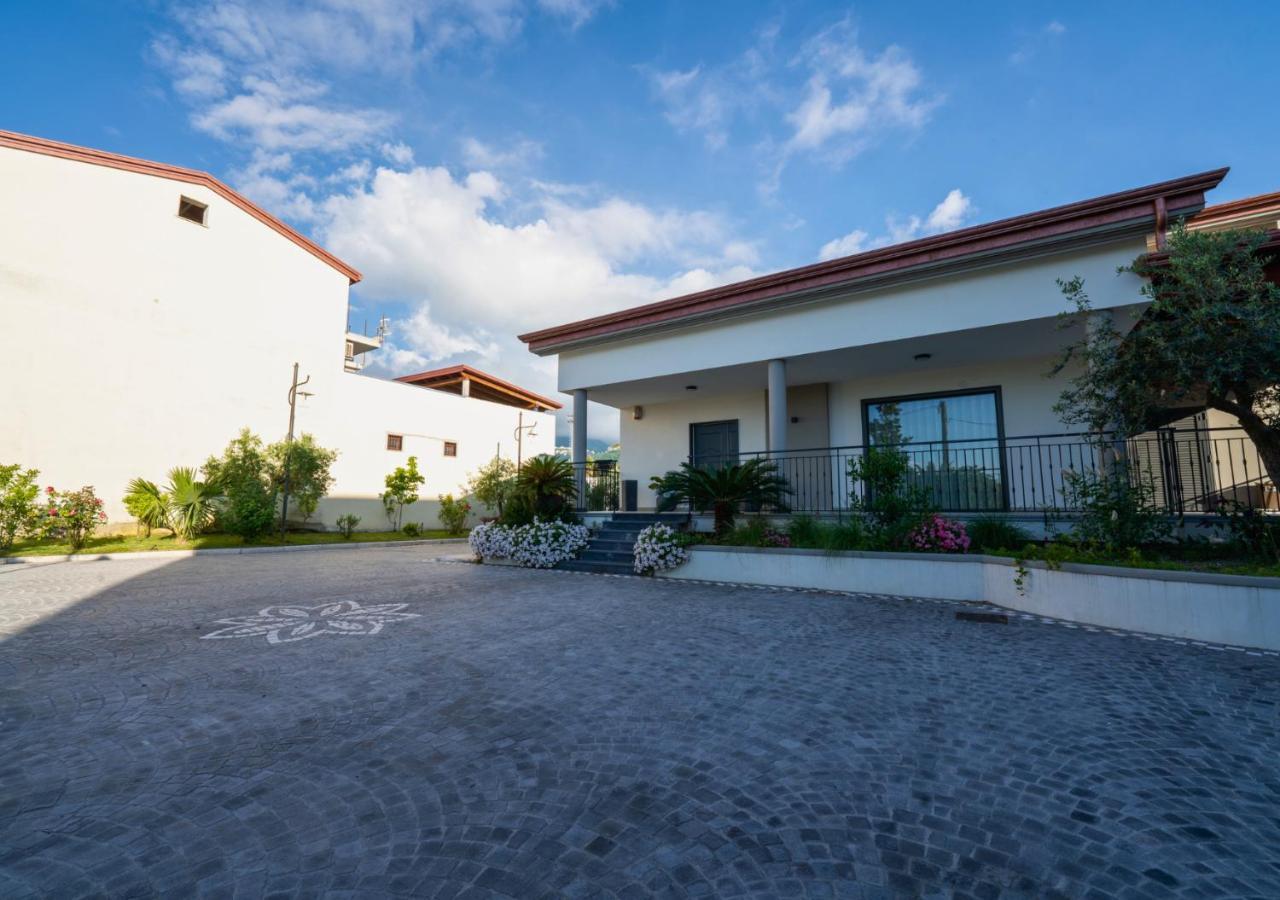 Villa Dei Cesari Bed & Breakfast Santa Maria La Carità Extérieur photo